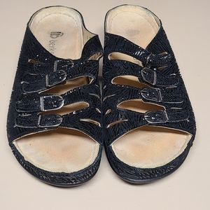 Berkemann Hassel zebra print sandals size 6